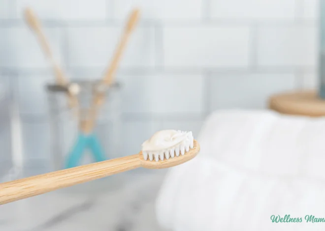 What’s the Best Natural Toothpaste?